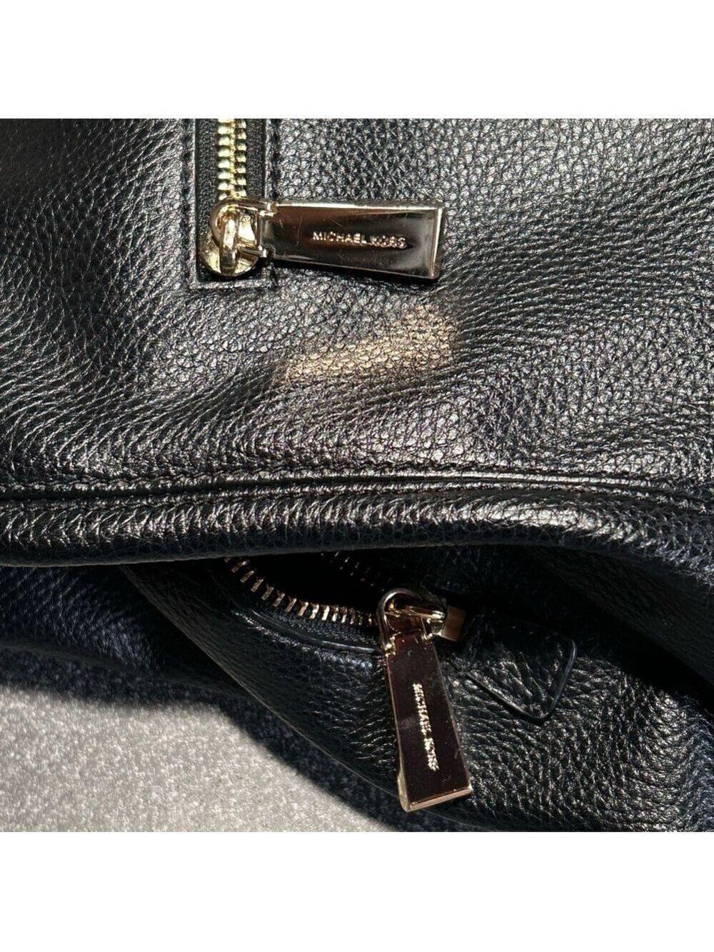 Michael Kors Lillie Large Black Pebbled Leather Shoulder Bag - Picture 14 of 16